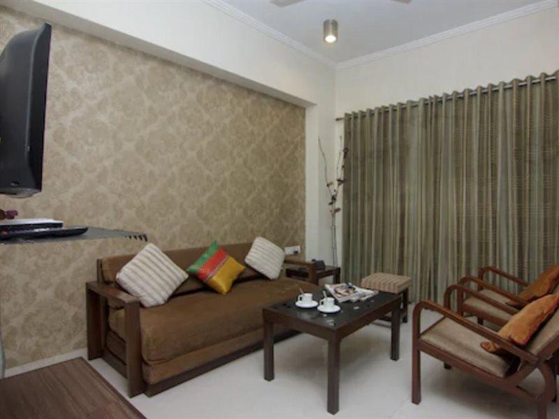 Hotel Chandralok Lonavala Esterno foto