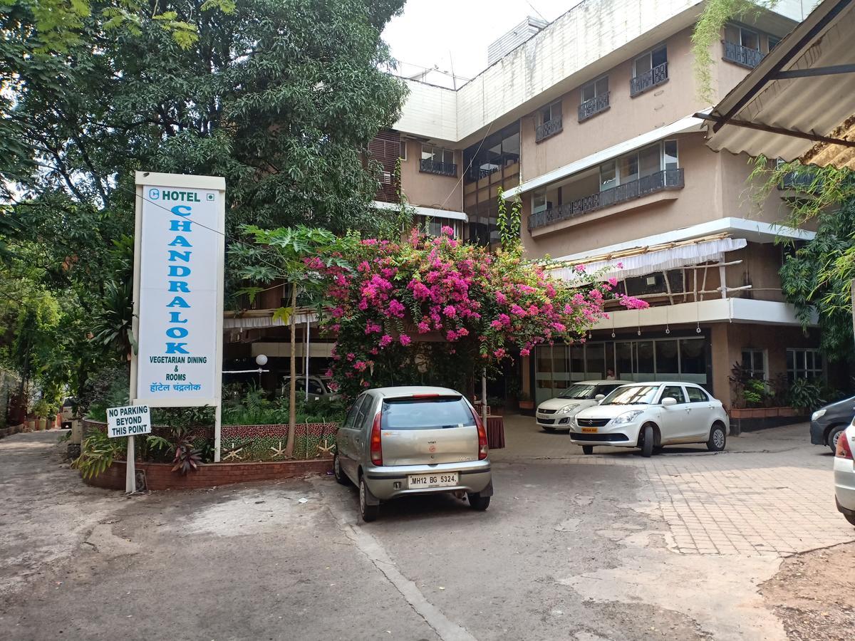 Hotel Chandralok Lonavala Esterno foto