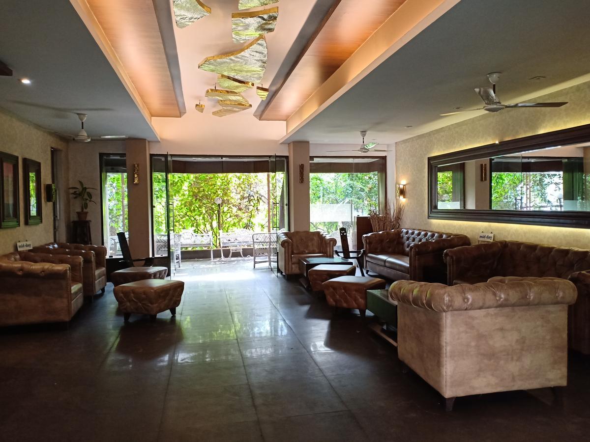 Hotel Chandralok Lonavala Esterno foto