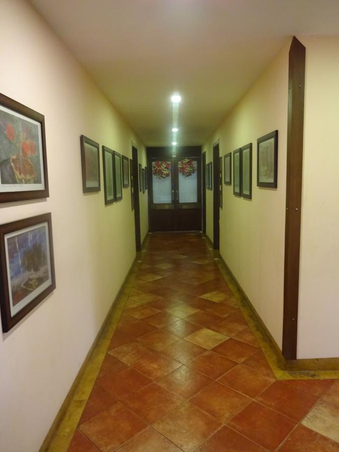 Hotel Chandralok Lonavala Esterno foto